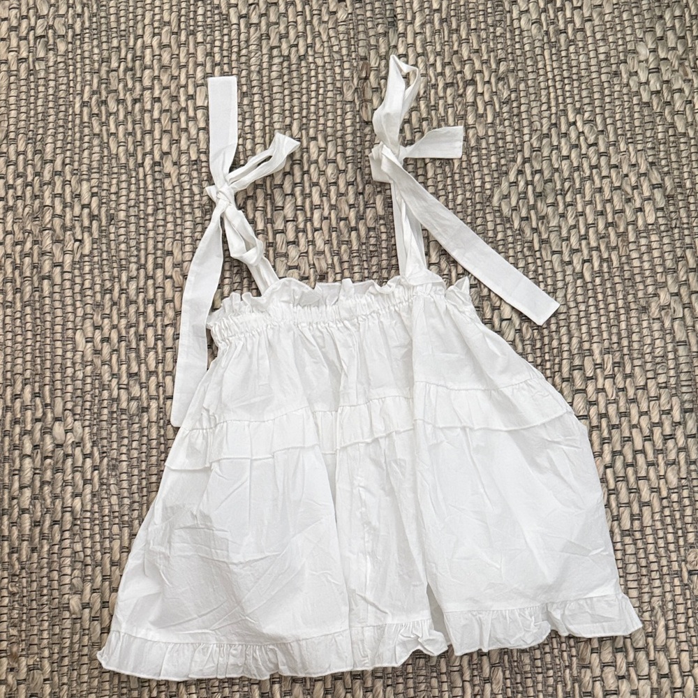 Goodnight Macaroon White Sleeveless Blouse